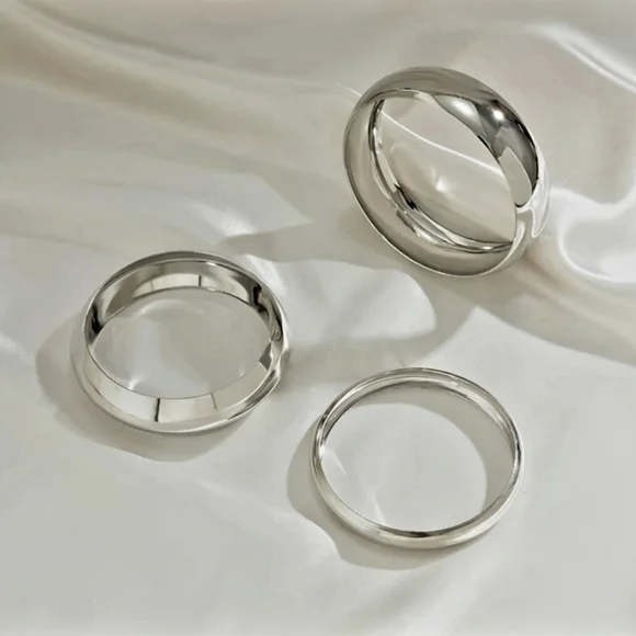 3 Round Chunky Bracelets. Smooth metal.Bangles Trendy Designe. Hupoallergenic - Picture 7 of 13